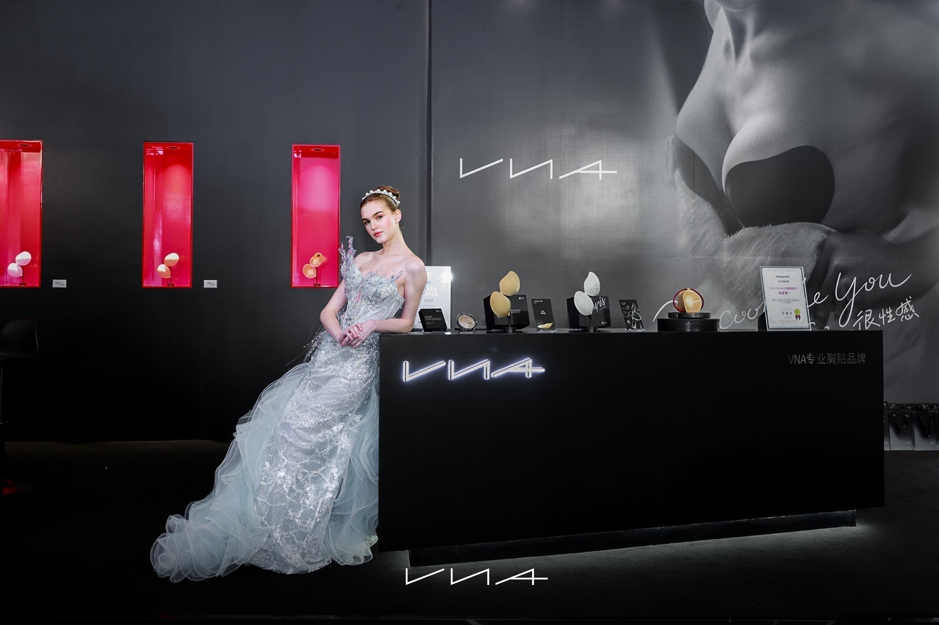 VNA Wins the “Pioneer Brand in Bridal Styling” Award-Elevating the Wearing Experience of High-End Bridal Couture